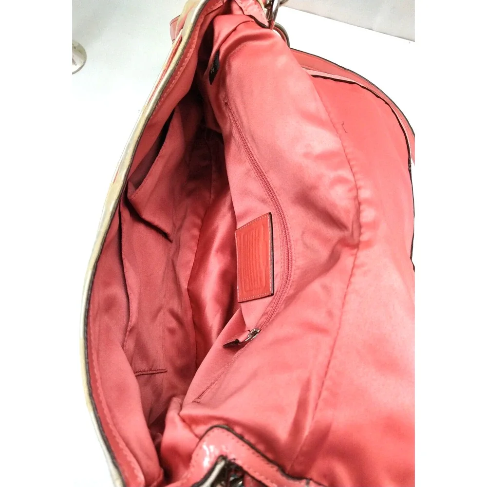 Coach signature beige